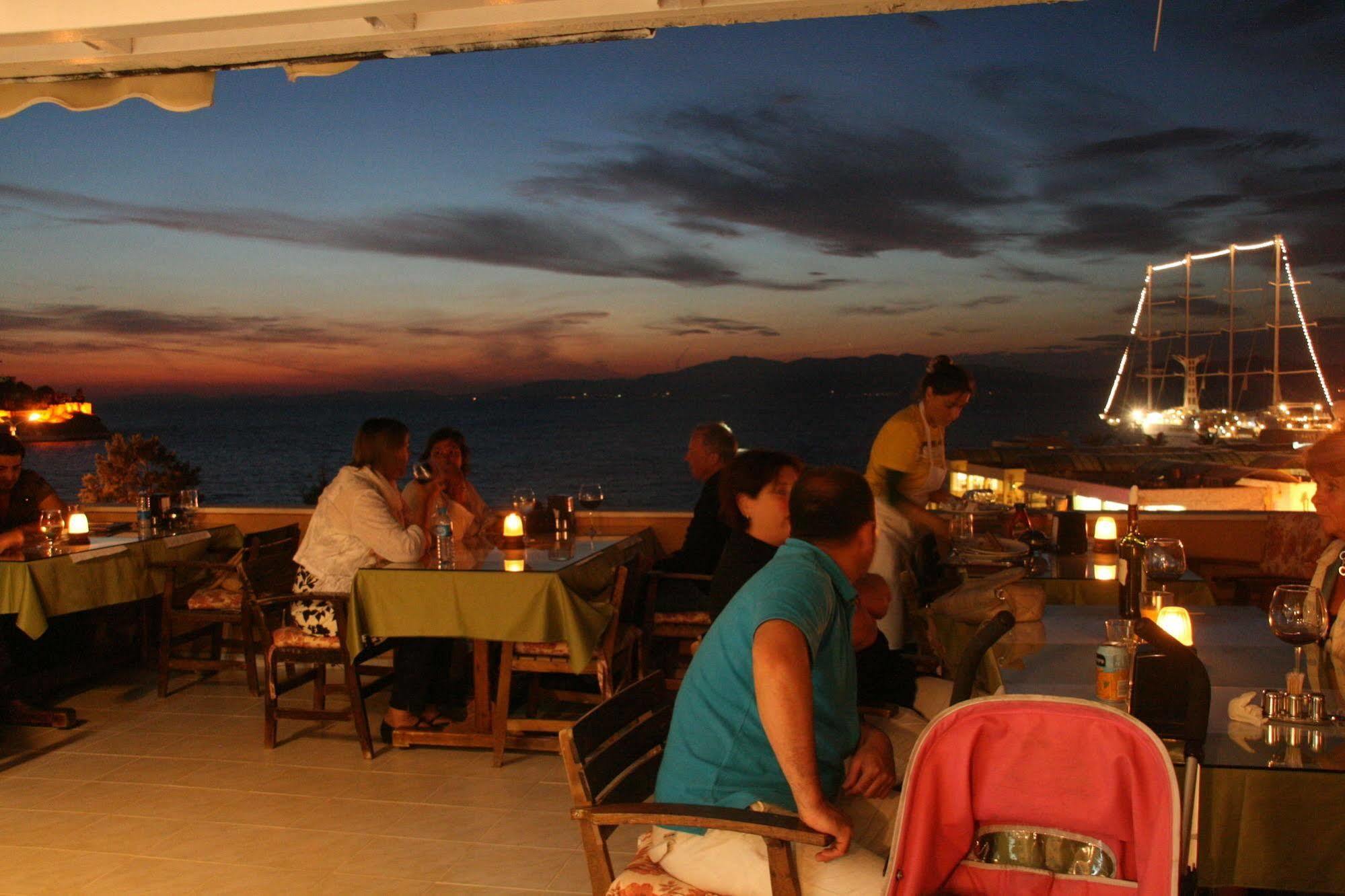 Hotel Liman Kusadası Exterior foto